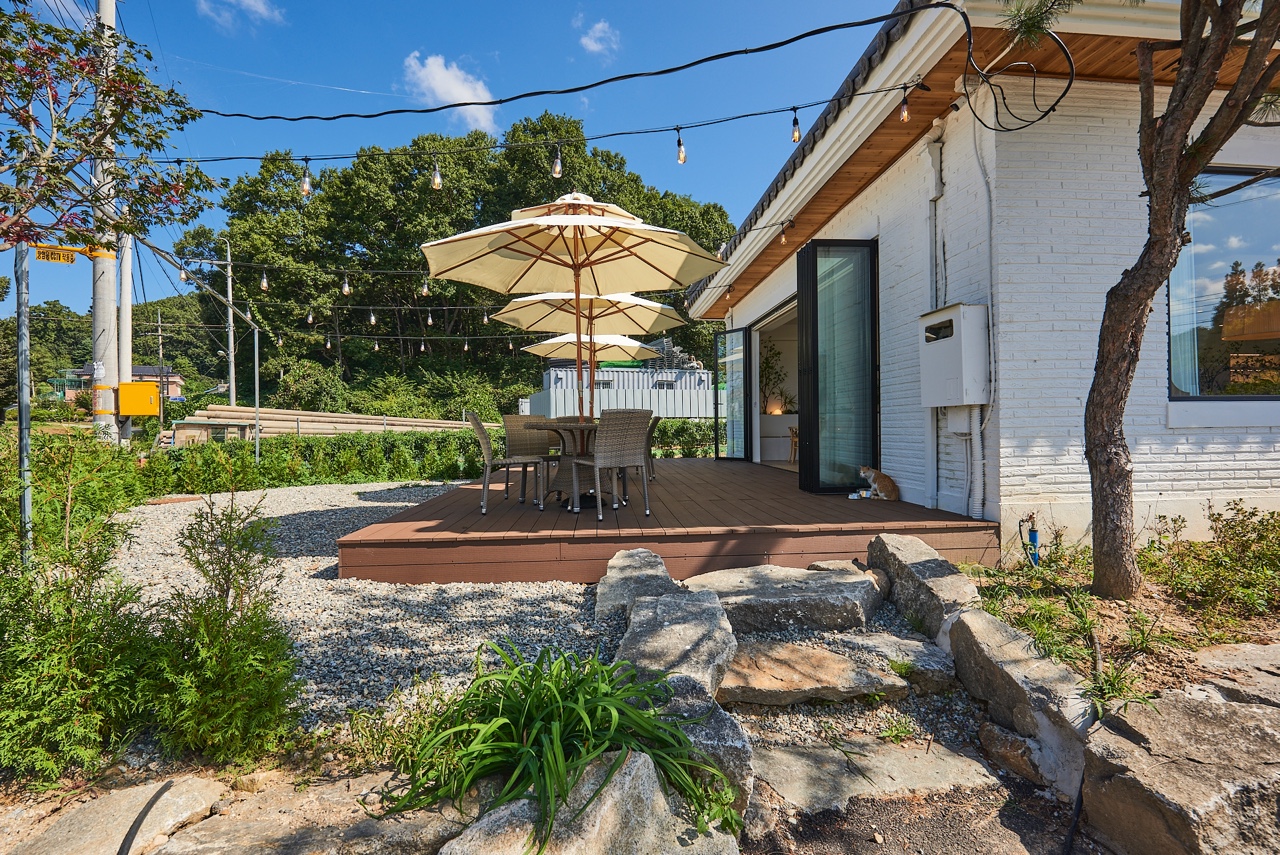 温馨咖啡馆 | 50 度卡普纳里尔设计-3