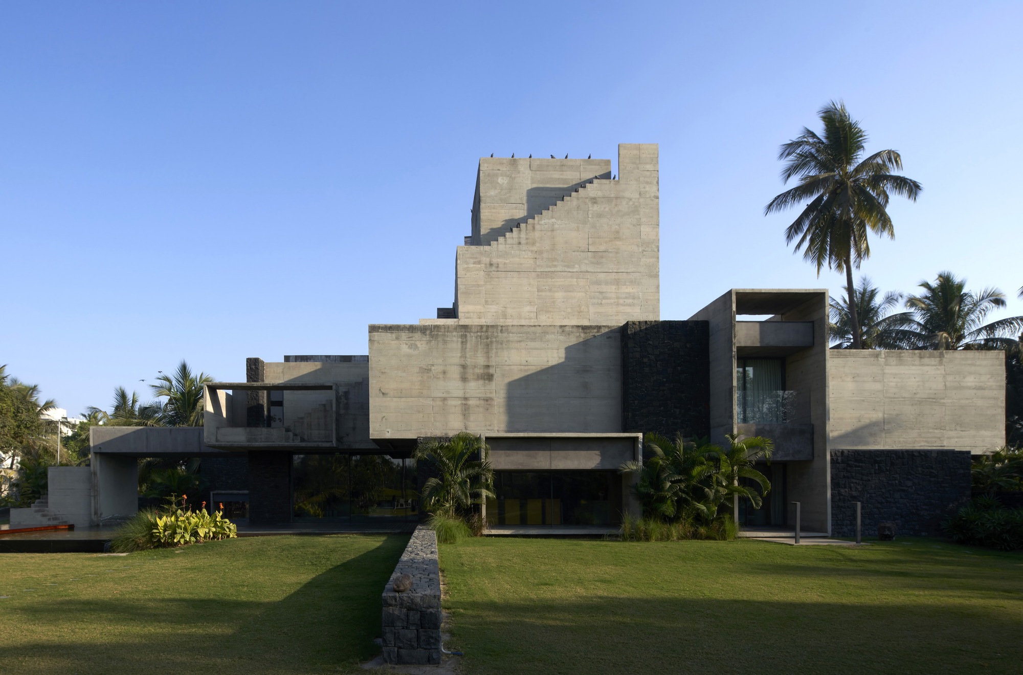 通向海景房的 150 级台阶丨印度丨Matharoo Associates-34