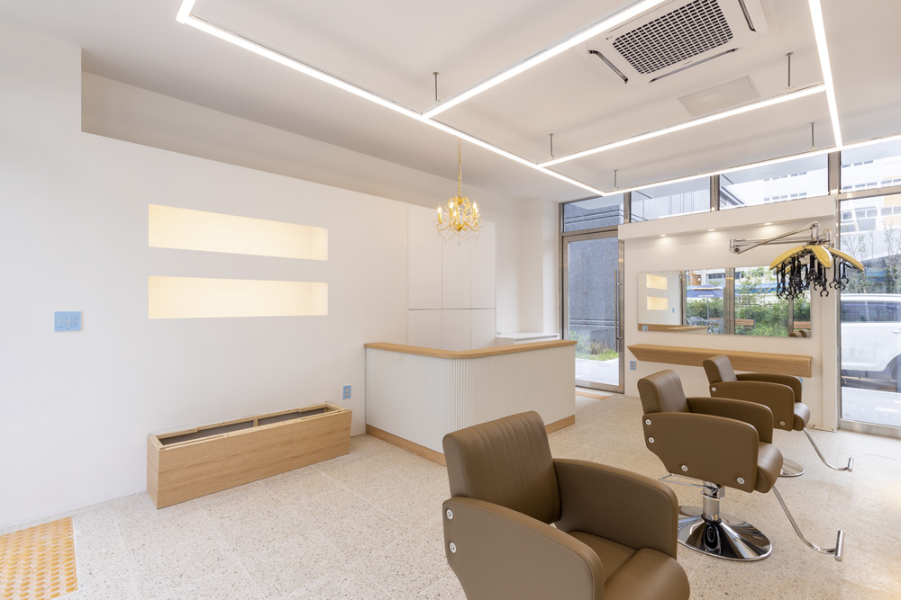 简约白色美发沙龙设计，打造时尚空间-7