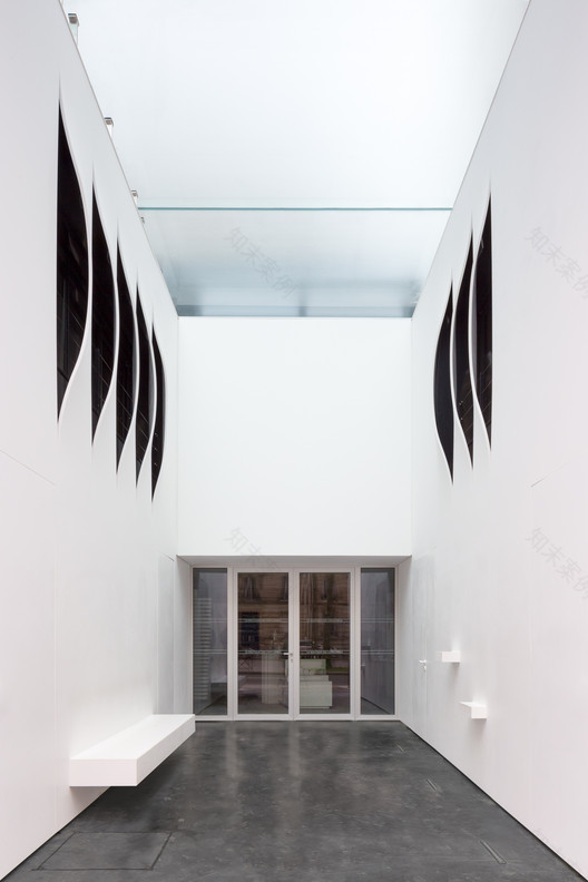 Catacombs of Paris Entrance YOONSEUXarchitectes-3