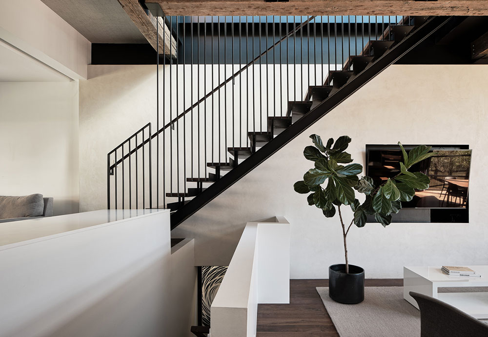 旧金山百年历史宅的现代工业风格变身-13