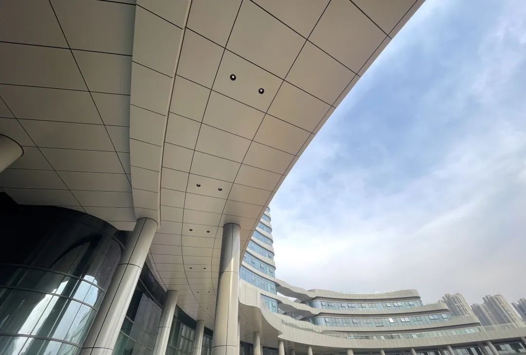 助力实现“数据库的中国梦”！中建八局达梦中国数据库产业基地竣工-81