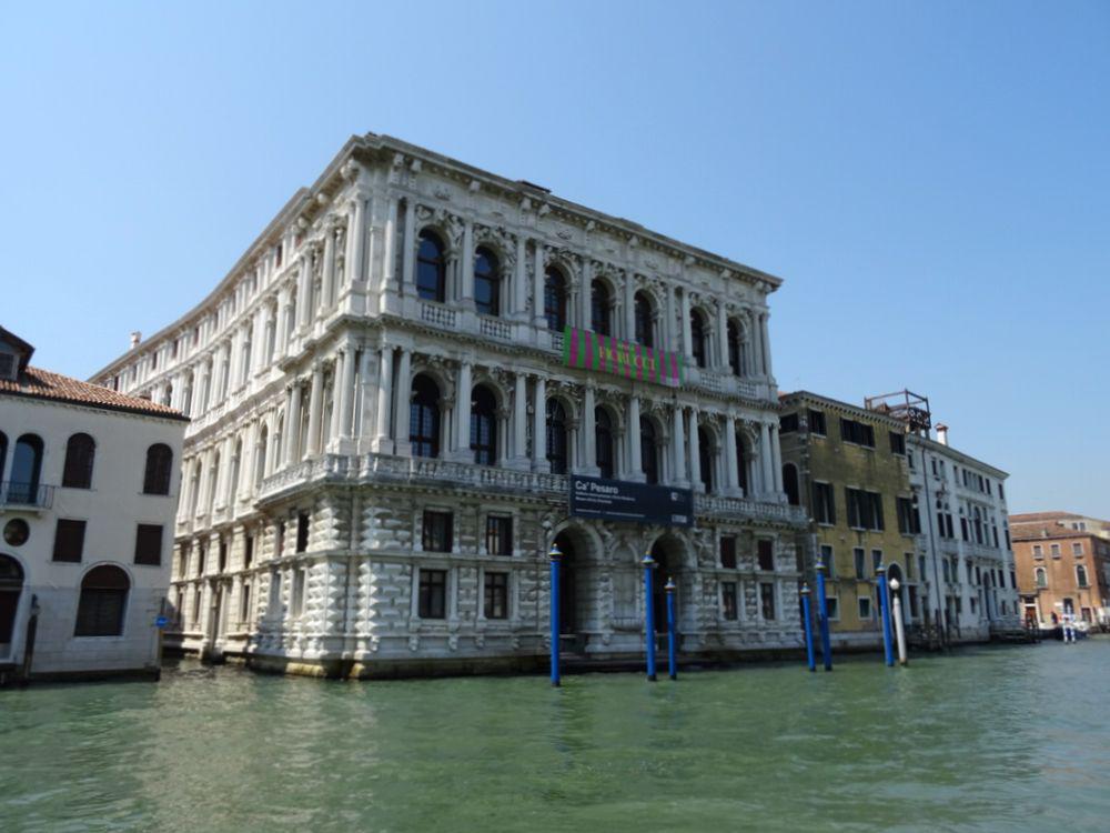 カ・ペーザロ | イタリア の建築【世界建築巡り】-28