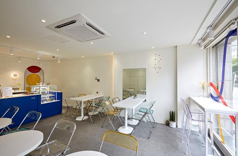 13 坪小空间大变样，趣味无穷的色彩魔法-12