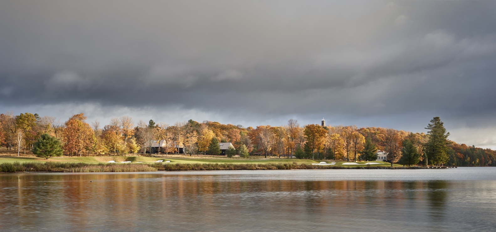 加拿大 Bigwin Island Club 客舱丨MacKayLyons Sweetapple Architects-9