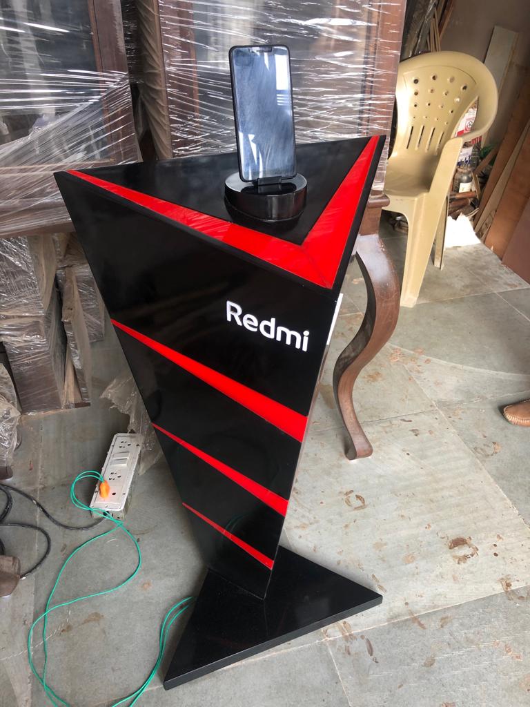 MI K20 Display Podium for Launch Event and Showroom-6