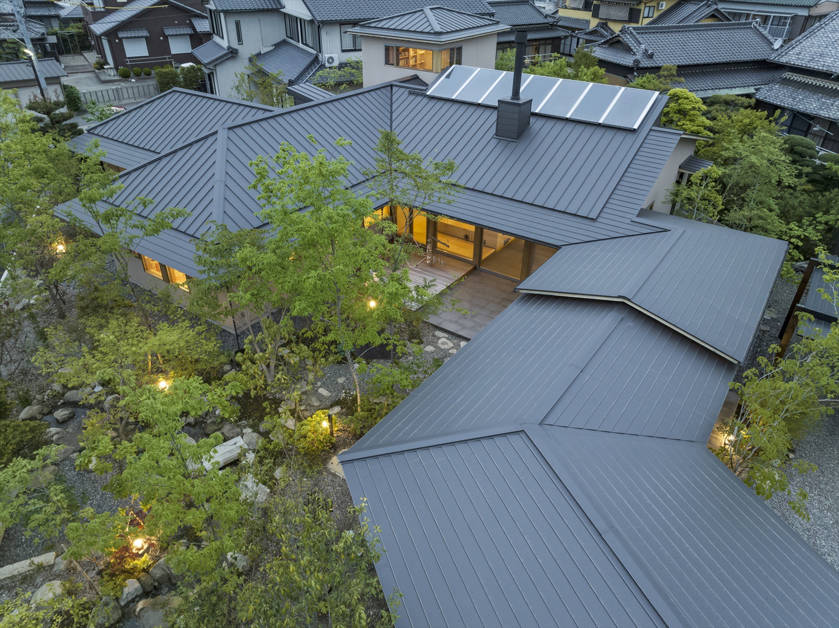 受到自然祝福的住宅丨日本爱知丨TSC Architects-4