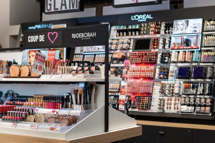 Monopri· 美容药妆店 DIAM 设计全新概念空间-11