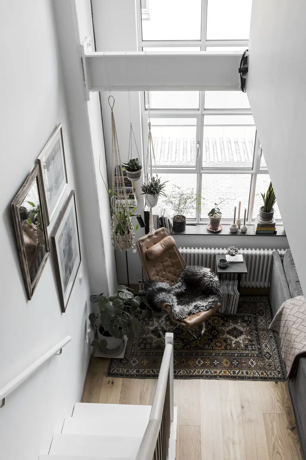 瑞典船厂改造的独特家庭阁楼-25