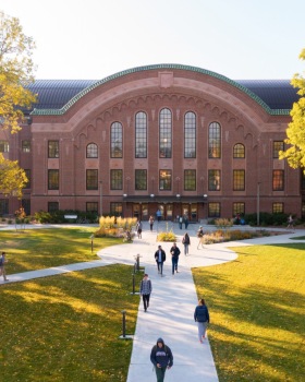 蒙大拿州立大学Romney Hall大楼翻新，美国 / Cushing Terrell + SRG Partnership