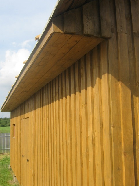 自建金属和木质的乡村储物棚-105