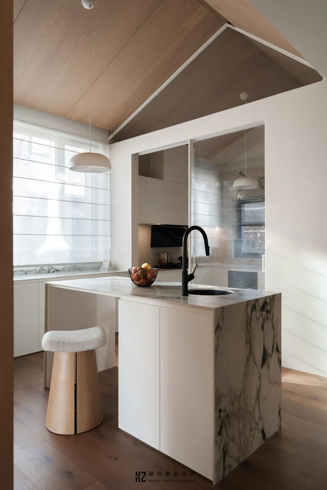 天井重构+楼梯移位，装下三代人的理想生活-60