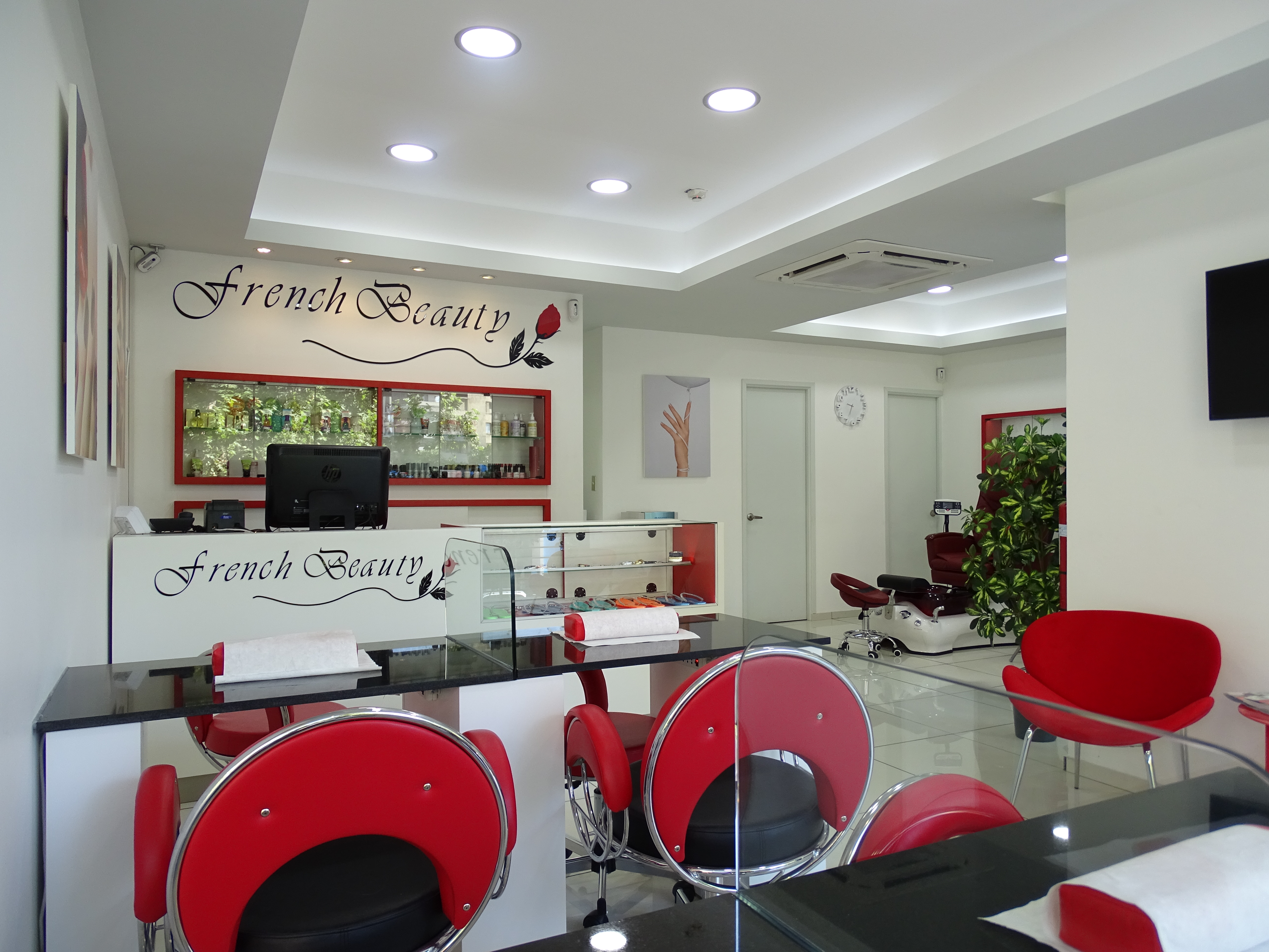 法国美丽之家的购物商城设计-4