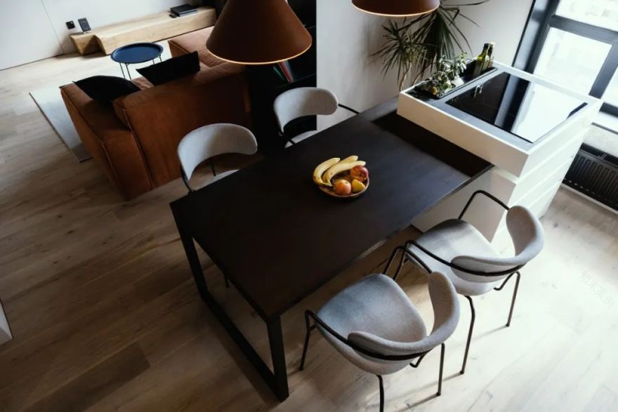 乌克兰极简主义公寓丨MARRA GROUP-36