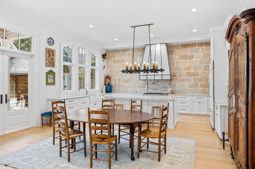 East Coast Inspired住宅设计丨美国阿拉巴马丨Bob Chatham Custom Home Design-51