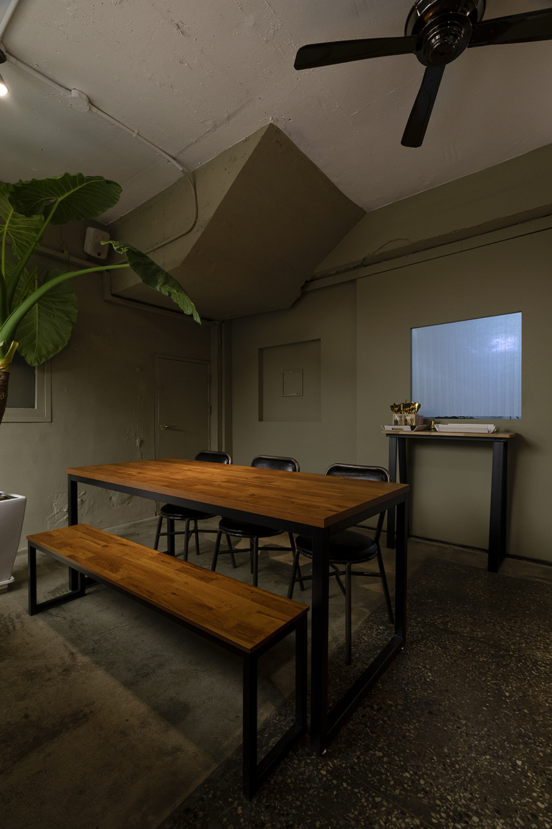 15 坪小屋变装，复古咖啡馆的温馨魅力-12