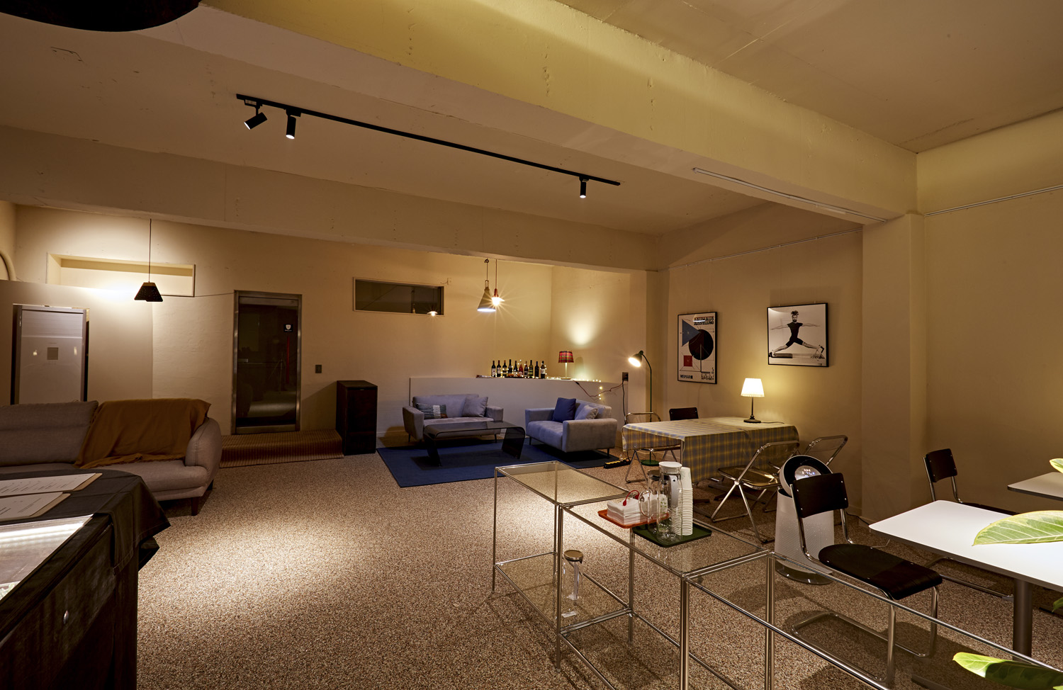 "木质氛围的 30 平米小空间设计"-6