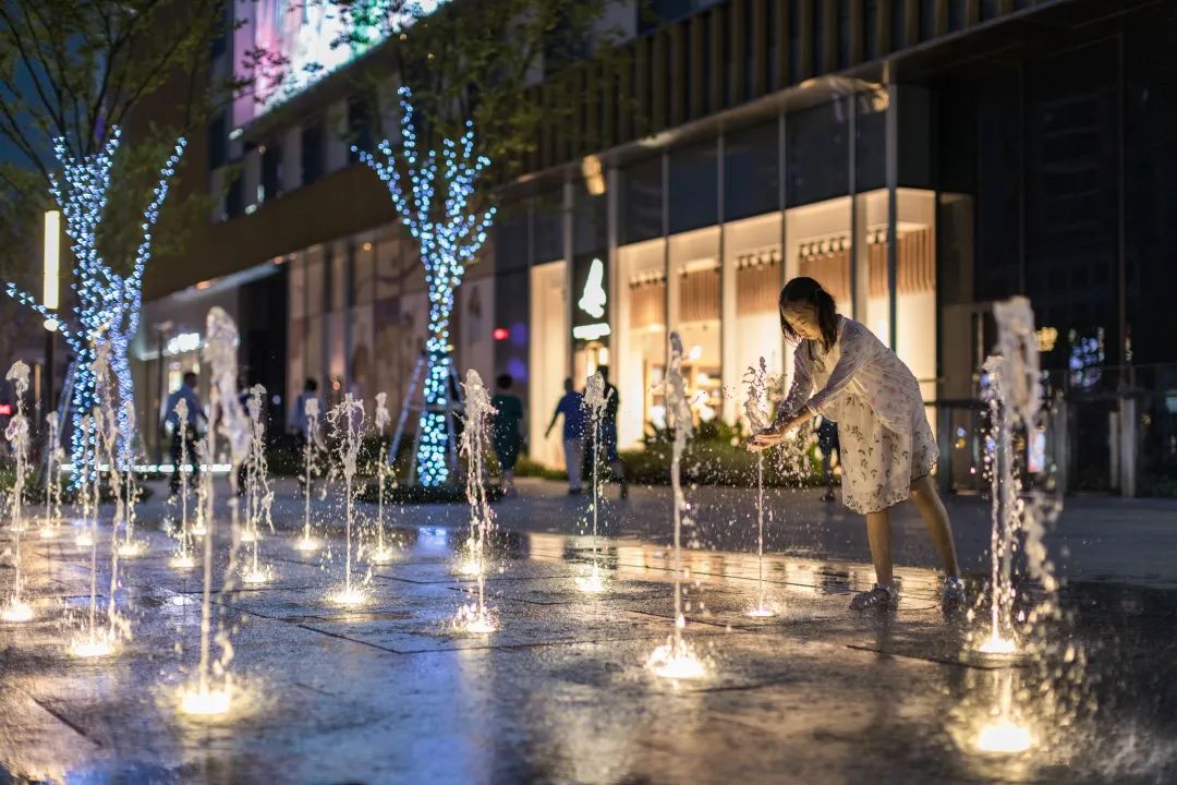 漕河泾印象城 · 地铁上盖商办综合体的活力景观丨中国上海丨创浦景观设计(上海)有限公司-77