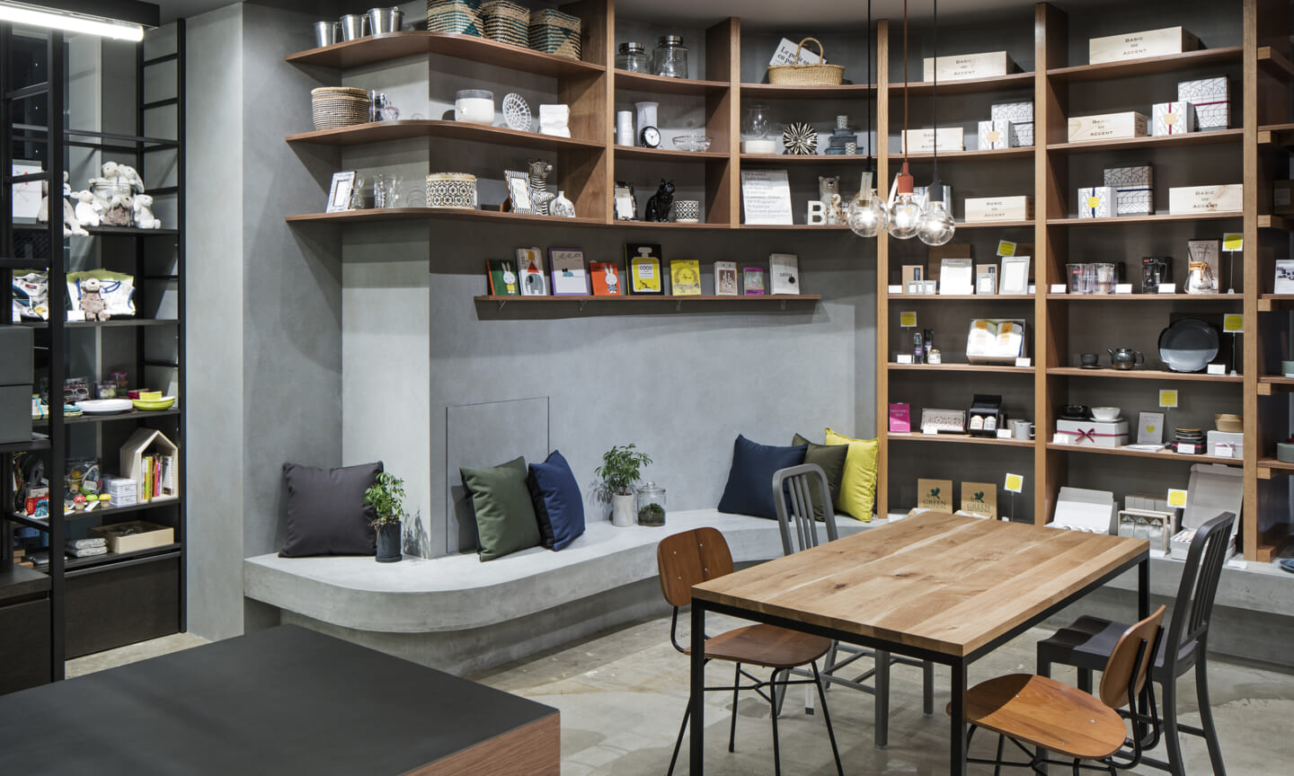 BASIC AND ACCENT 広島パルコ丨Suppose Design丨日本-9