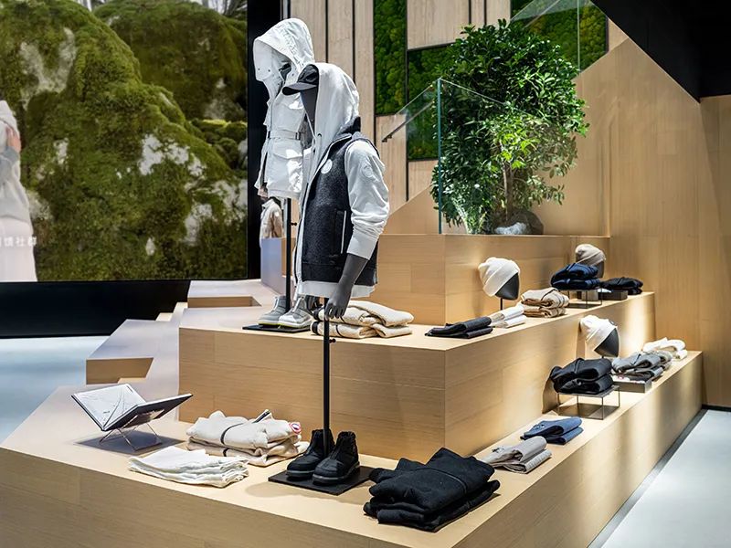 Canada Goose 北京三里屯旗舰店-7