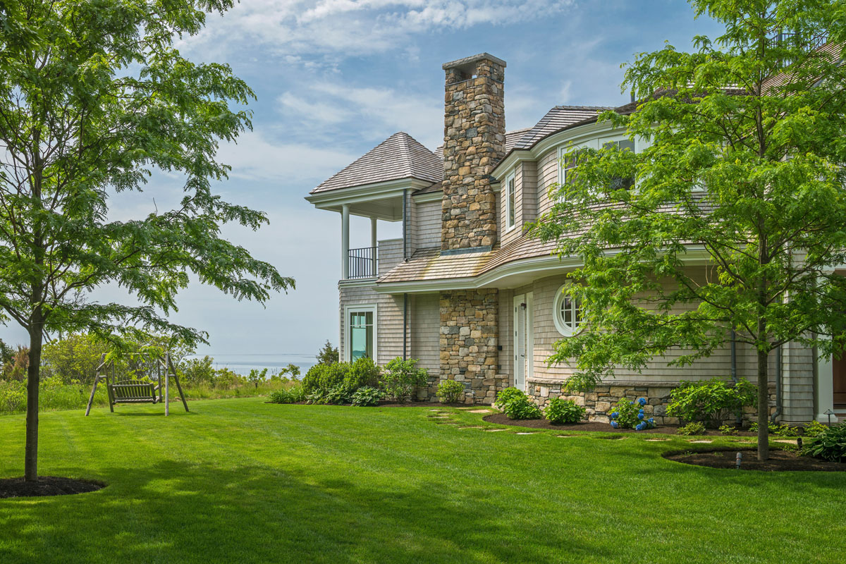 Classic New England Cape Cod Retreat with Spectacular Vistas-12