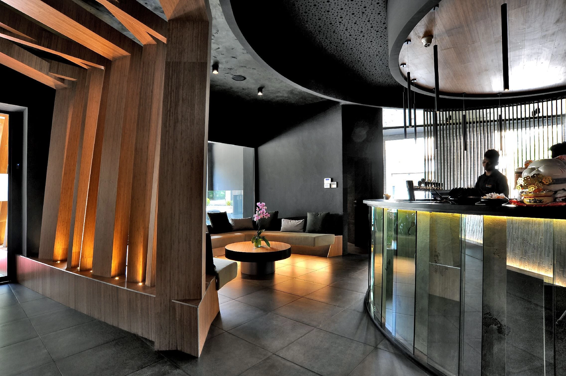 苏西亚洲体验瓦雷泽店丨意大利-24