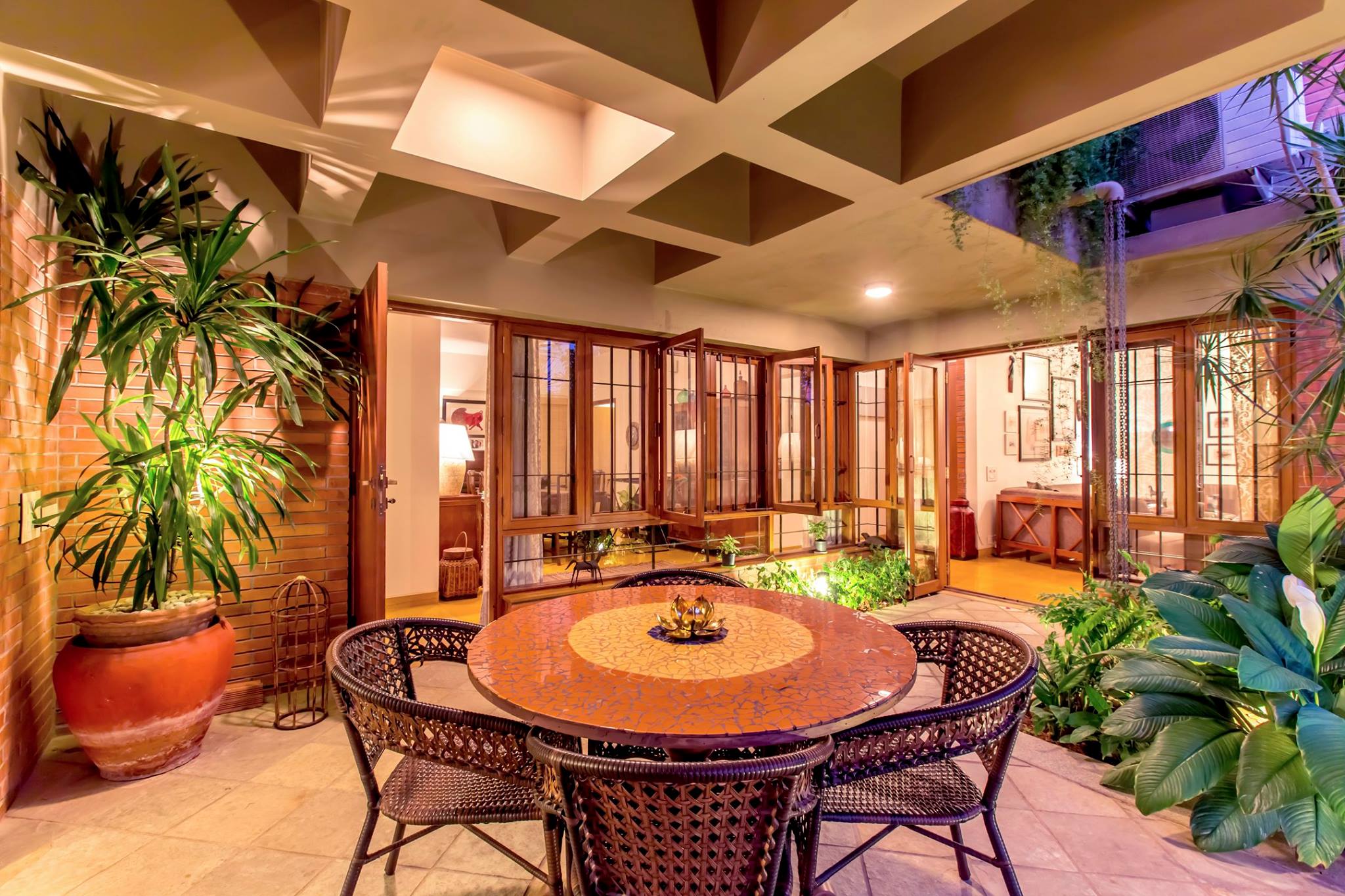 都市峡谷中的垂直生活-8