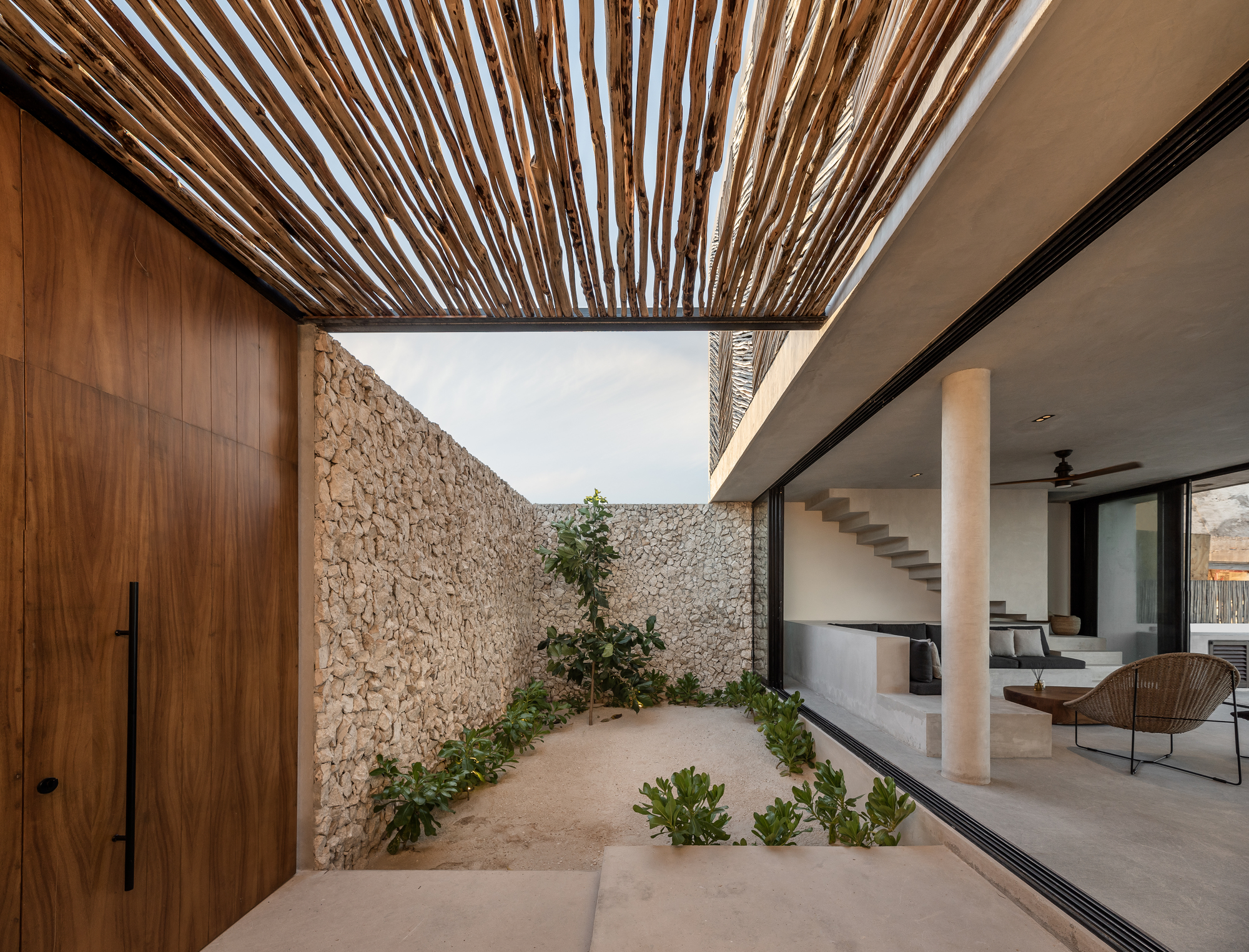 屯尼奇宅邸丨墨西哥丨Ápiron-33