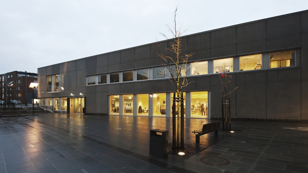 Garborgcenter 图书馆-2