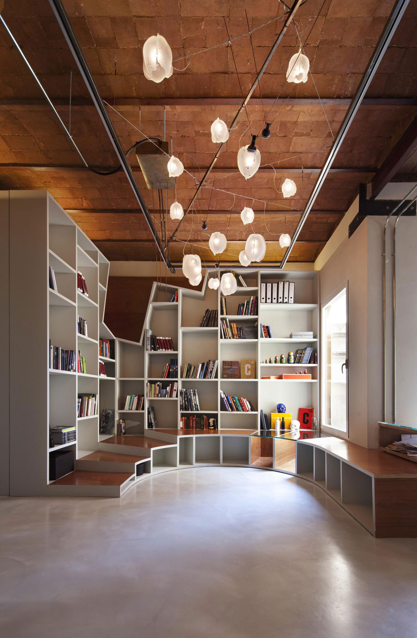 巴塞罗那开放式住宅·TC Interiors 连通器设计-18