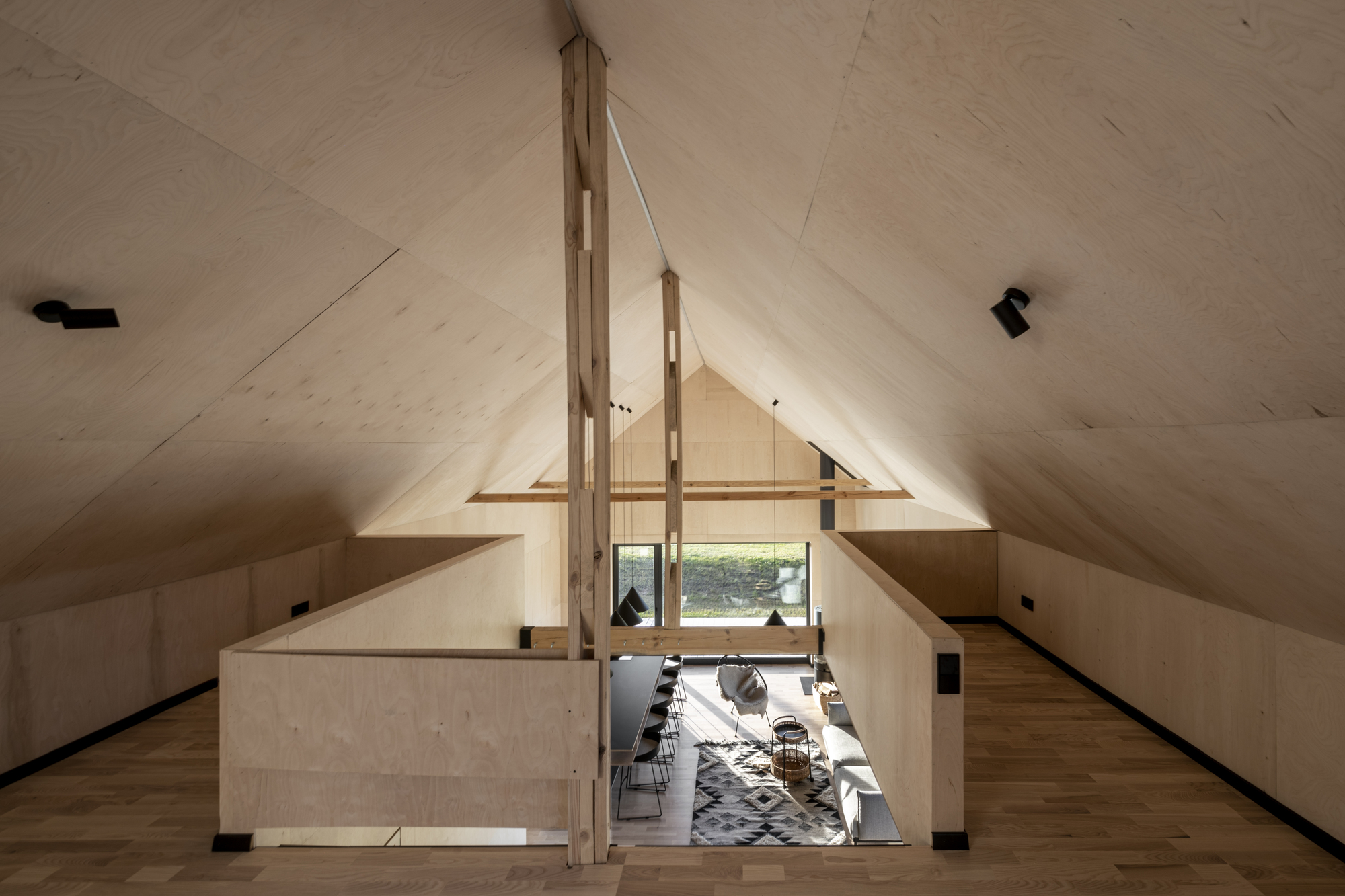 立陶宛男人洞穴丨Devyni Architektai-21