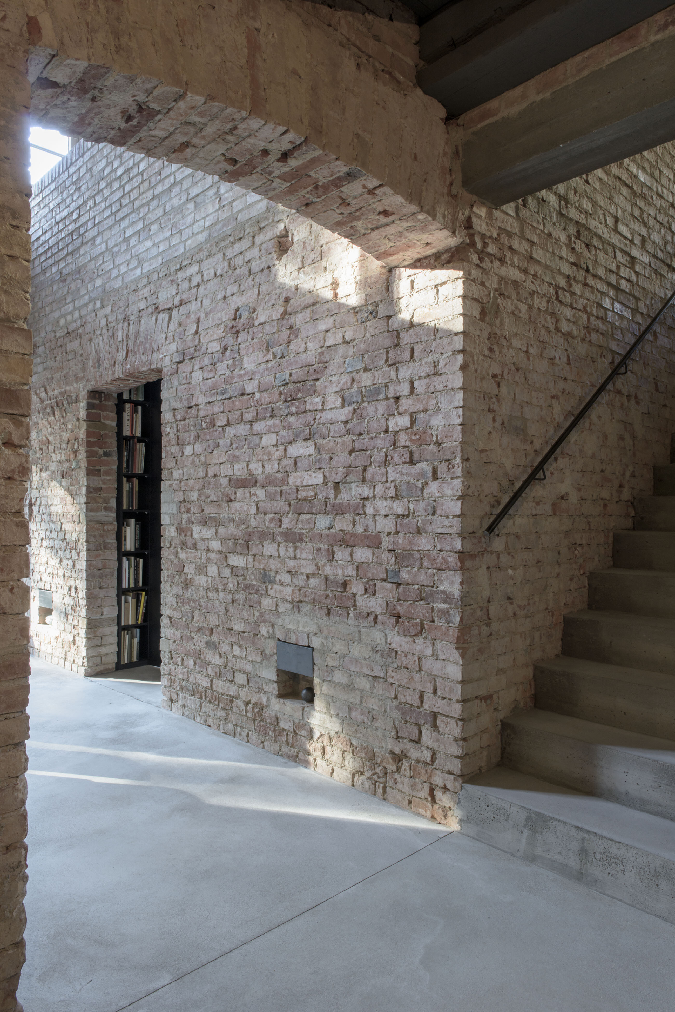 乡村历史建筑的现代新生 | 德国 feldberg 法院改造-19