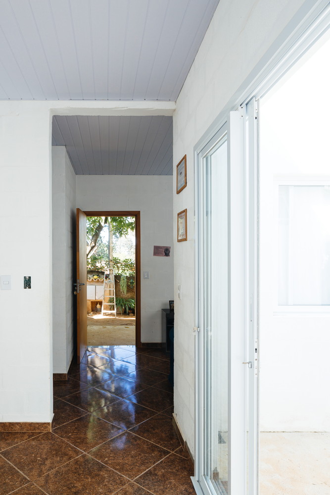 巴西模块化住宅“Casa dos Caseiros”-43