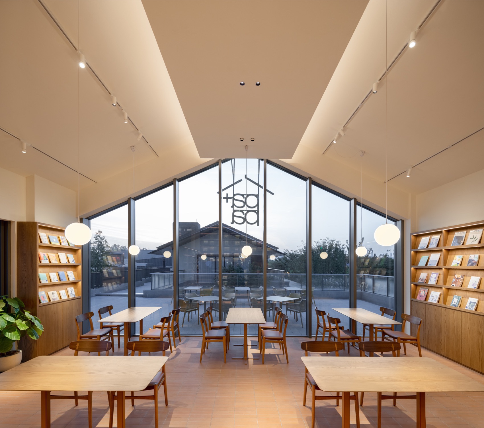 好好彩啫啫煲餐厅设计丨中国上海丨其实建筑事务所-56