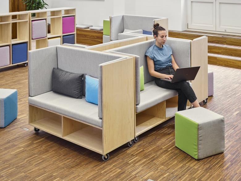 布鲁塞尔歌德学院办公室楼层丨比利时-31