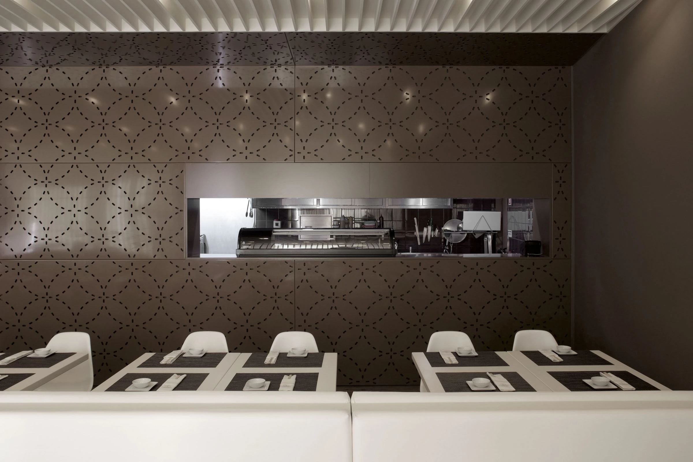 Sushihana Downtown（葡萄牙都市里的日式料理空间）-17