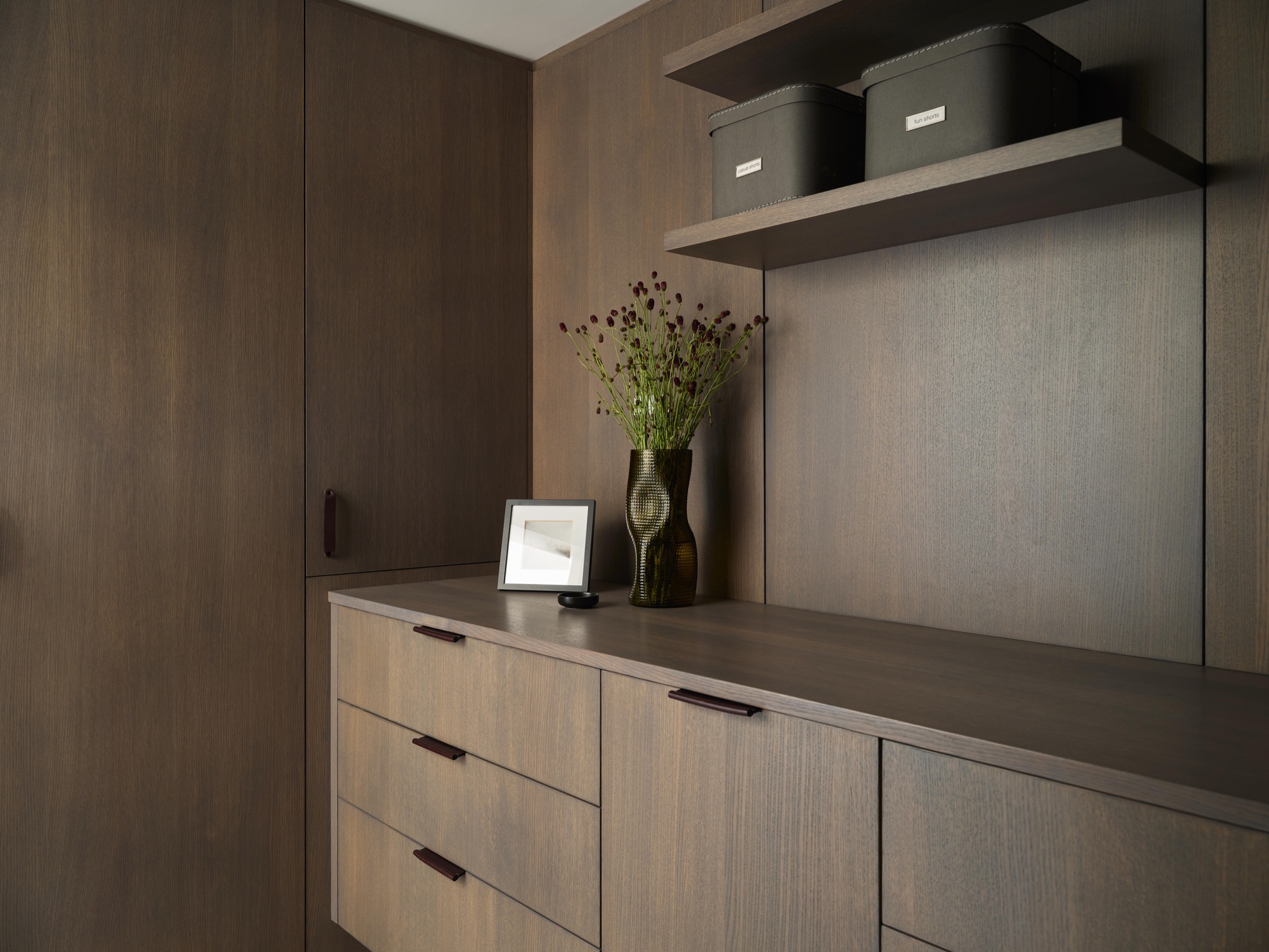 贝弗利格罗夫住宅丨美国洛杉矶丨Assembledge+-40