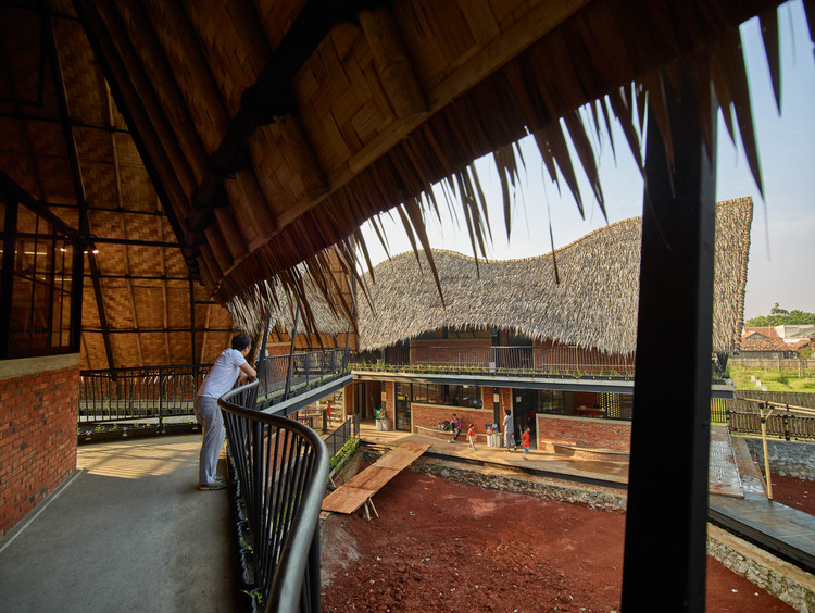 School of Alfa Omega  RAW Architecture-36