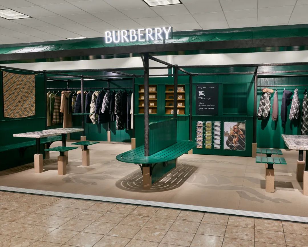 Burberry 沉浸式公园凉亭快闪店丨美国达拉斯-7