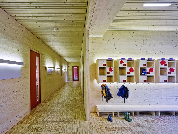 德国吉尔金市幼儿园，互动式空间设计助力儿童成长-23