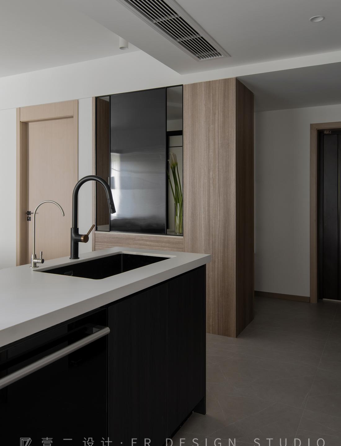 新婚夫妻的温馨之家-25