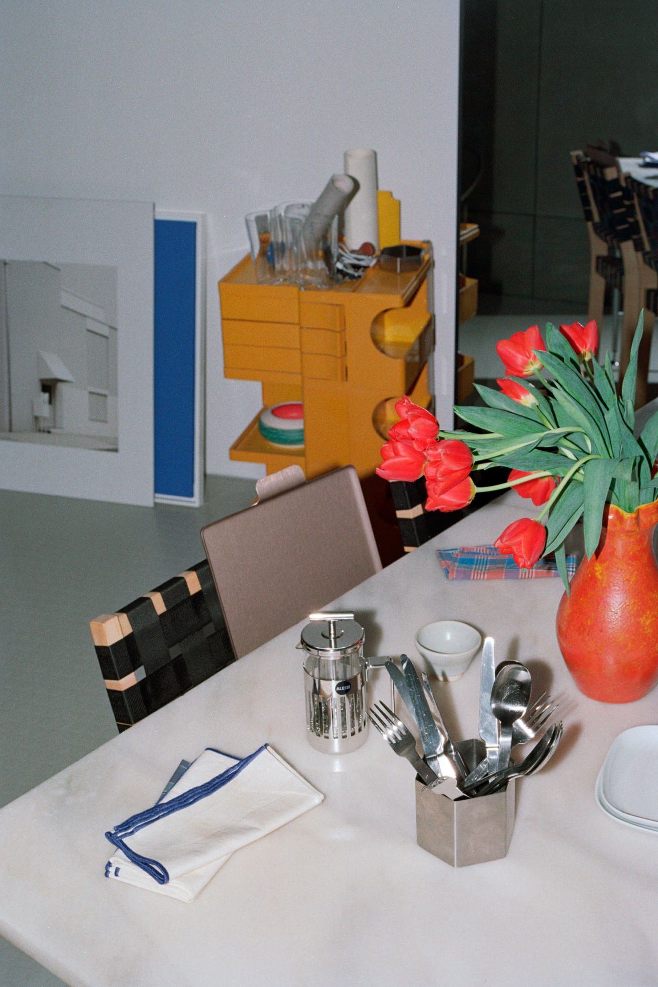 马德里现代 Studiolo 公寓丨西班牙马德里丨Hanghar-51