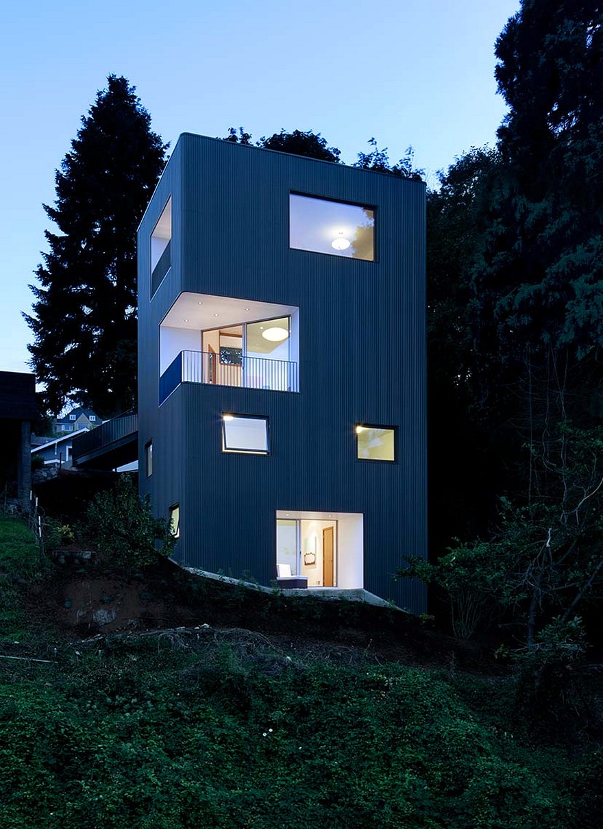 Modern Vertical House Accessed by a Steel Pedestrian Bridge-23