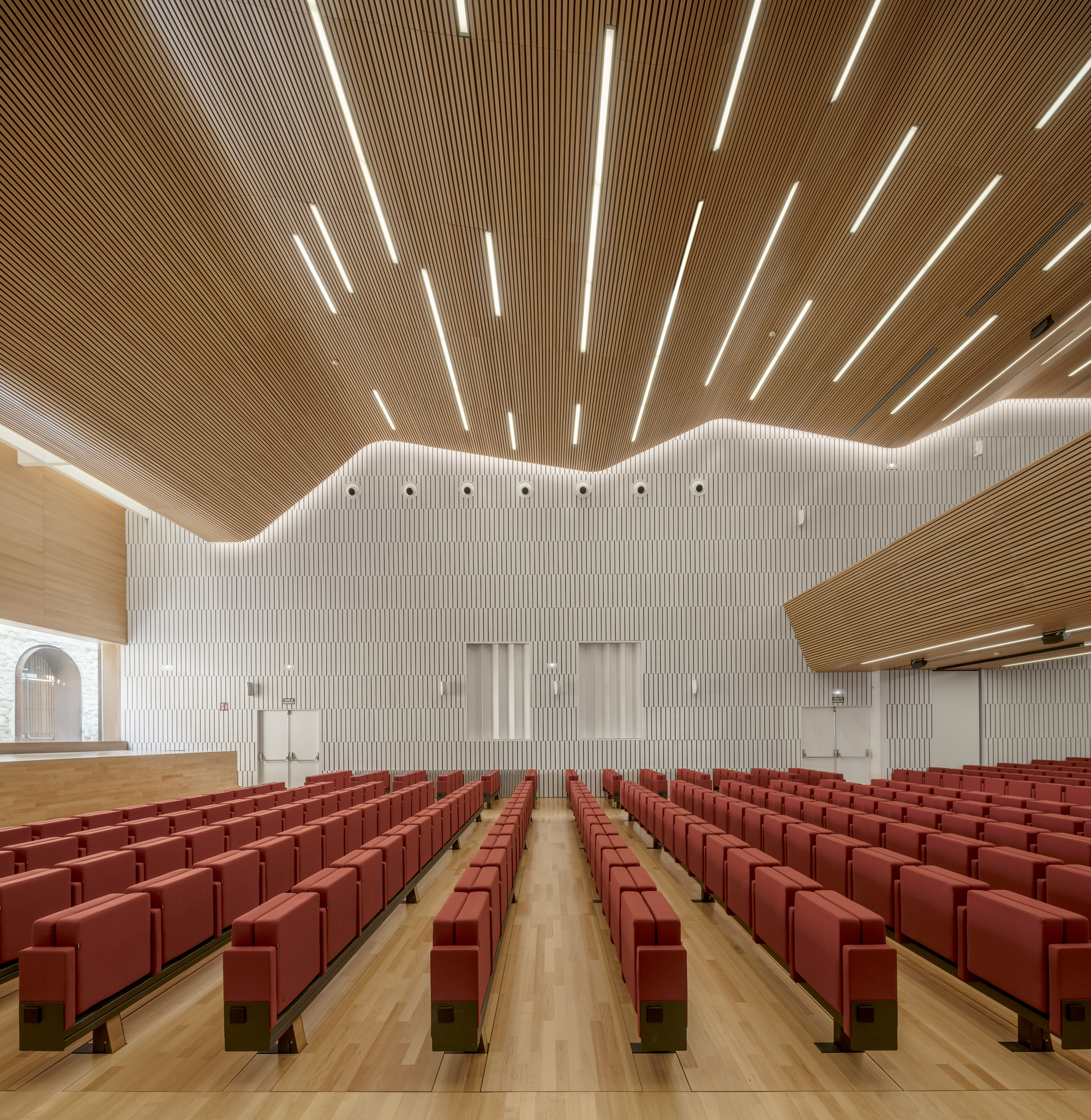 Rehabilitation of the Cordoba Congress Center / LAP Arquitectos Asociados-27