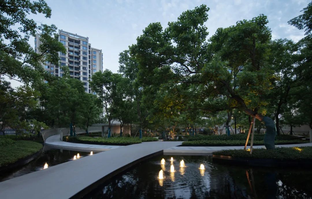 重庆旭辉华宇御璟 • 湖山住宅景观丨中国重庆-28