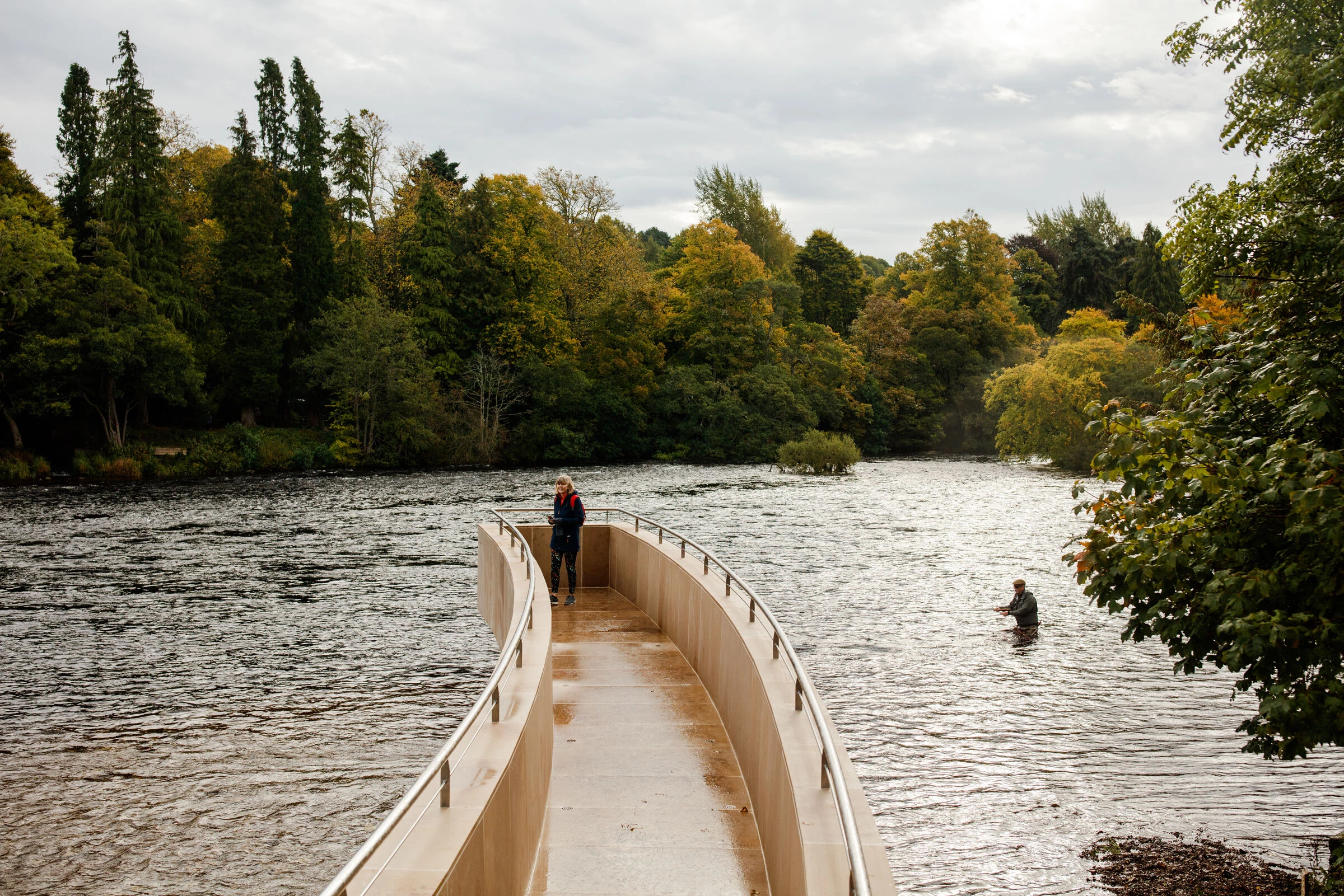 聚会场所丨英国因弗内斯丨KHBT-8