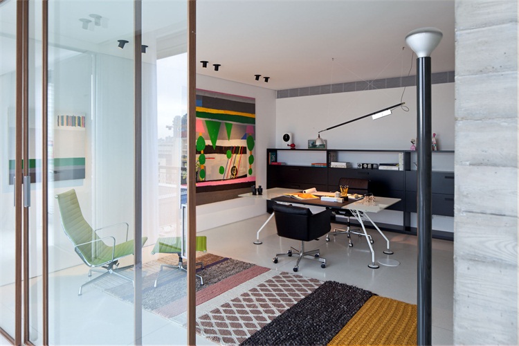 豪华别墅 现代风格Open and transparent to the city-16