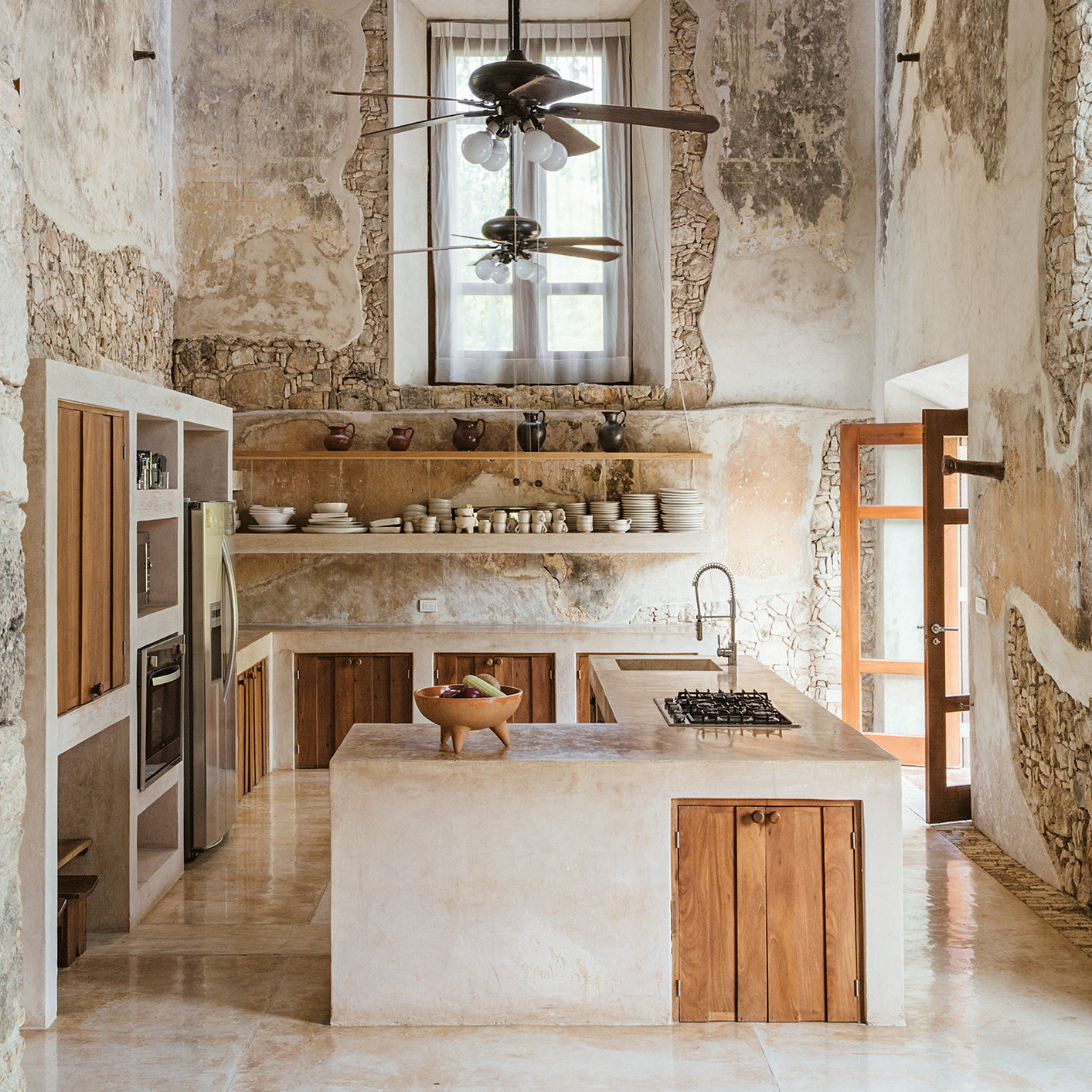 墨西哥遗忘的庄园重生-0