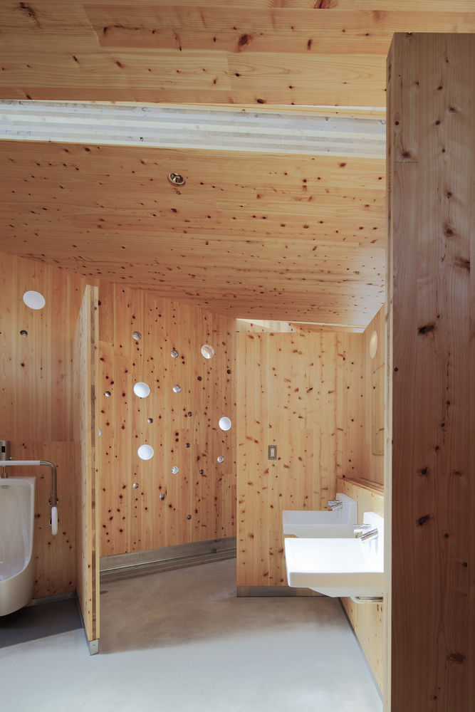 KITERASU Model CLT Building at Kuse Station  ofa-43