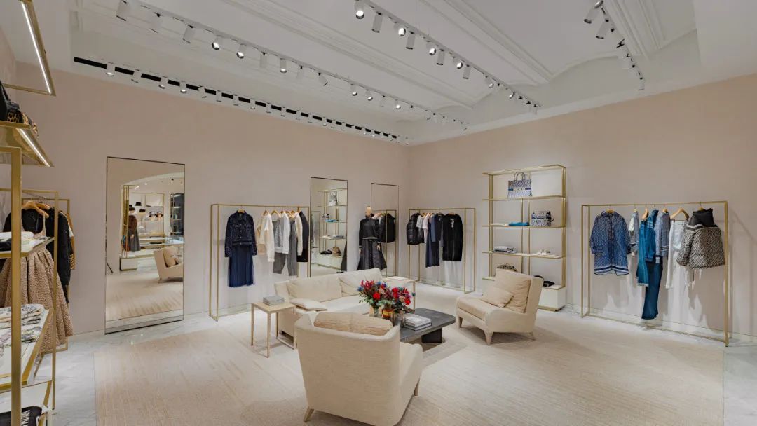 Dior 迪奥精品店照明设计丨CENTRSVET-10
